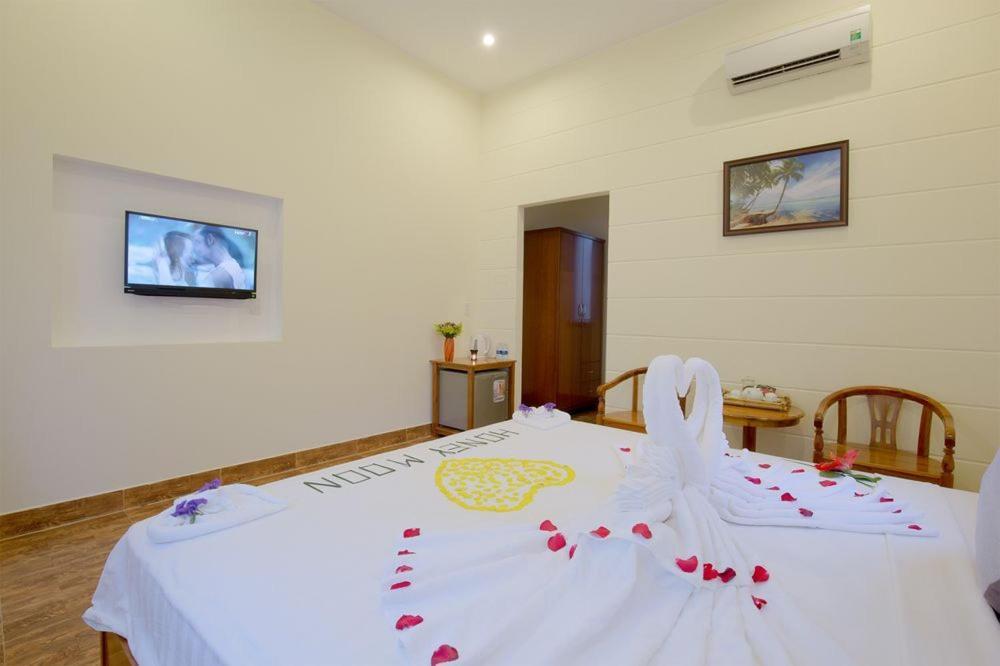 Blue Paradise Bungalow 두옹 동 외부 사진
