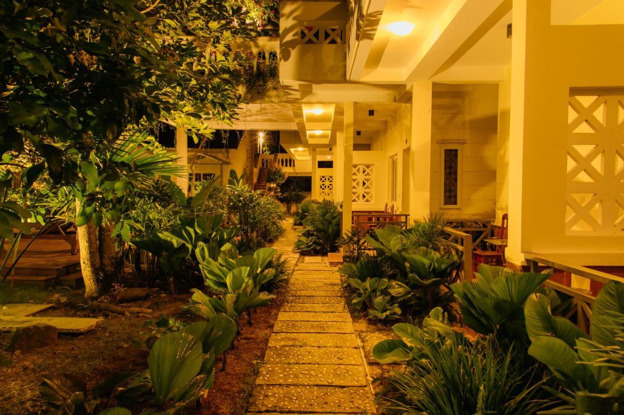 Blue Paradise Bungalow 두옹 동 외부 사진